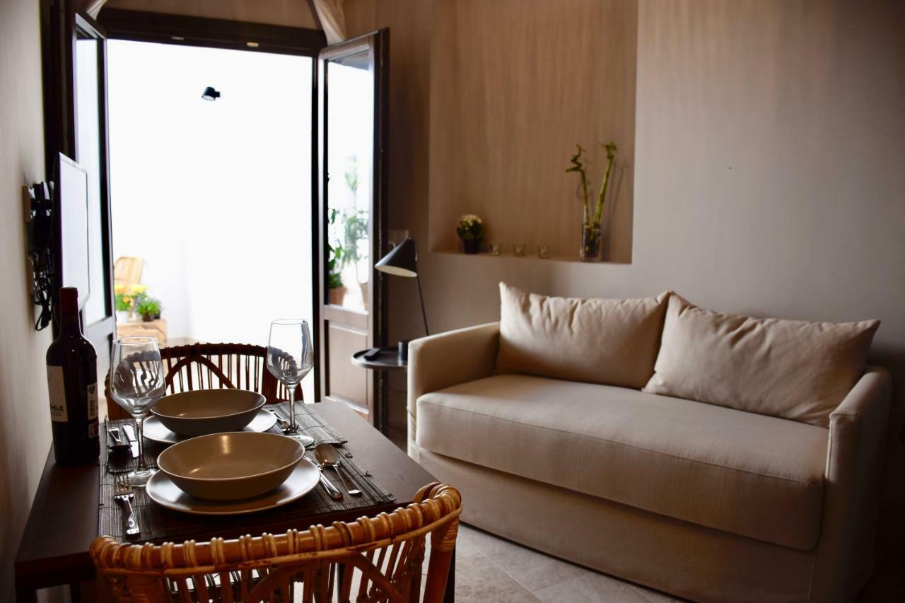 Chacon Apartments & Suites Estepona Esterno foto